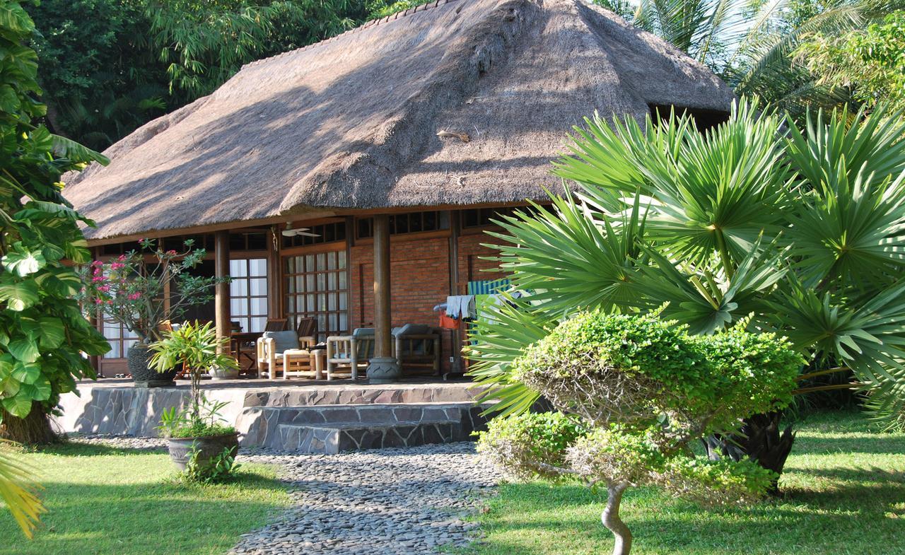 Ciliks Beach Garden Kubutambahan  Eksteriør billede